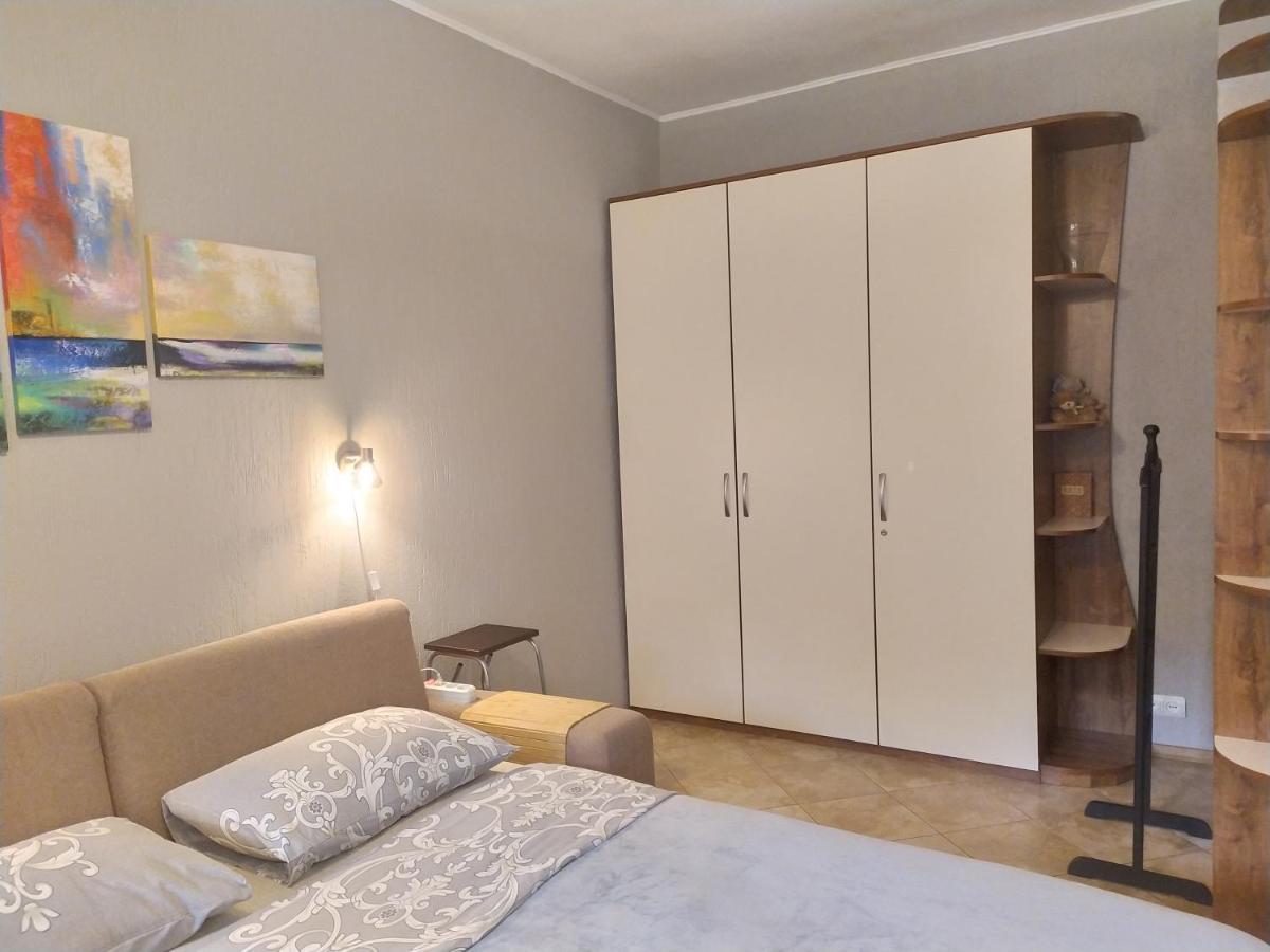 Great View Apartaments Near Lavra Kiev Exterior foto